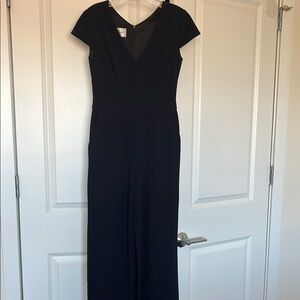 !! NWOT!! Donna Morgan Black Jumpsuit WITH POCKETS